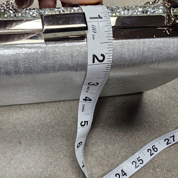 Sondra Roberts Silver Rhinestone Shimmer Clutch Shoulder Bag Cocktail Evening - Picture 13 of 14